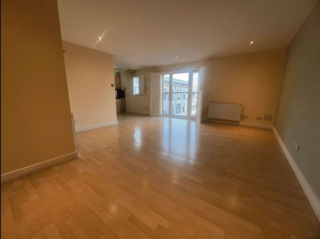 Apartment in Birmingham, West Midlands - View 3