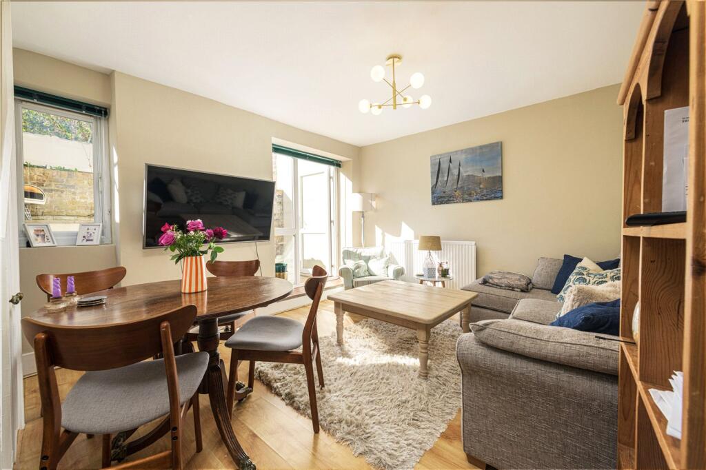 Main image of property: Auckland Road, SW11