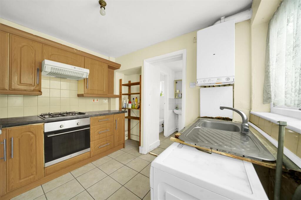 Apartment in London, Plaistow - View 5