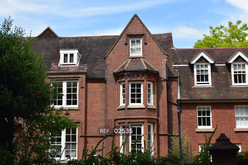 Main image of property: Henley Road, Ipswich, IP1 3SE