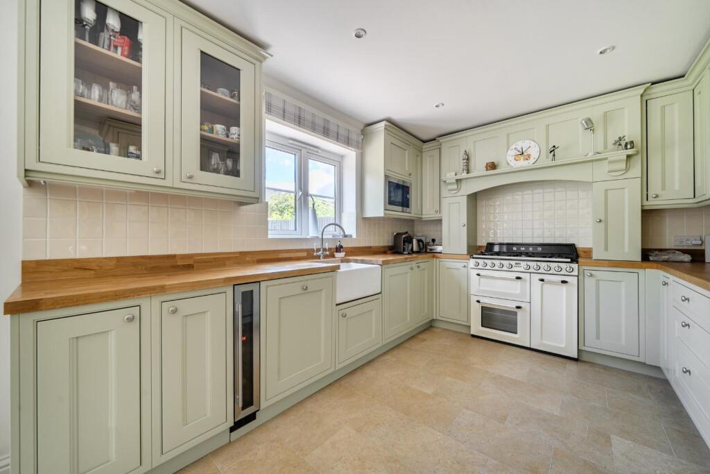 House in East Hampshire, Horndean - View 5