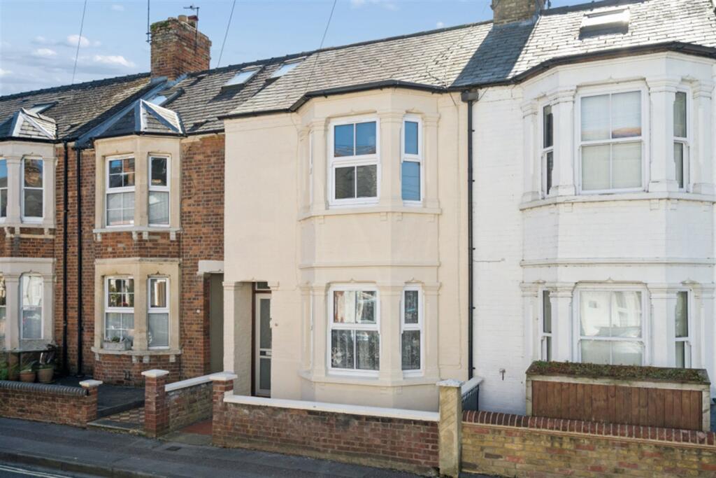 Main image of property: Edith Road, Grandpont, Oxford, OX1