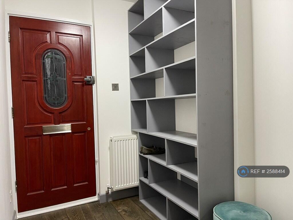 House in London - View 4