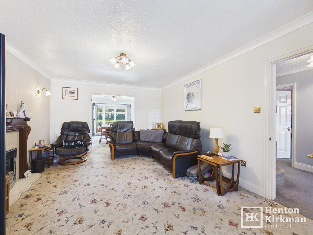 House in Basildon, Sunnymede, Billericay - View 5