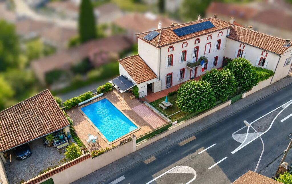 Main image of property: Midi-Pyrénées, Ariège, St-Jean-du-Falga