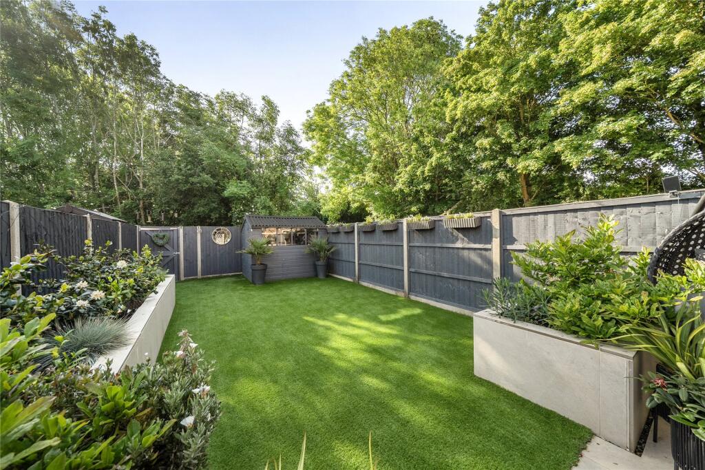 House in Lidlington, Central Bedfordshire - View 3