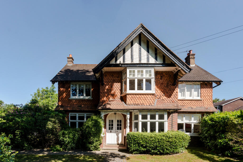 Main image of property: Wimblehurst Road, Horsham, West Sussex