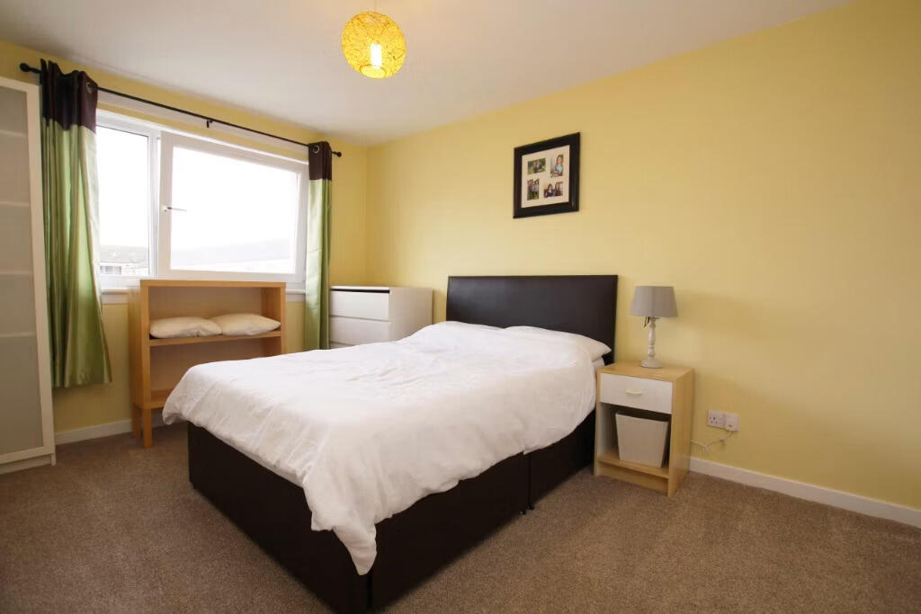 Apartment in Glasgow - More
