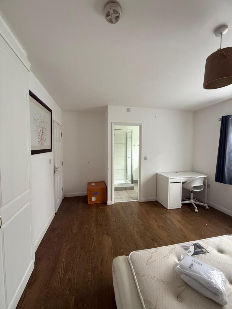 1 bedroom house of multiple occupation for rent