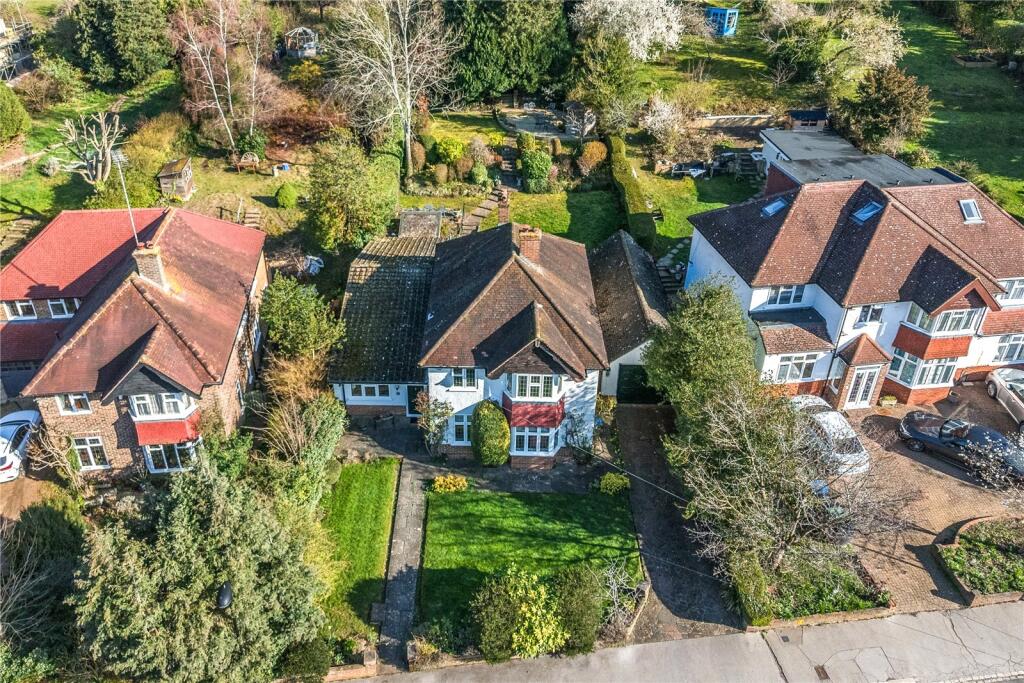 Ballards Way, South Croydon, CR2 photo 3