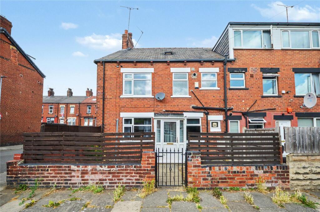 Main image of property: Longroyd Grove, Leeds, West Yorkshire