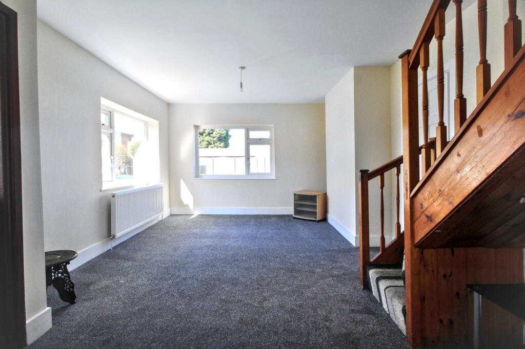 Colwyn Road, Cheadle Hulme, SK8 6BX photo 2