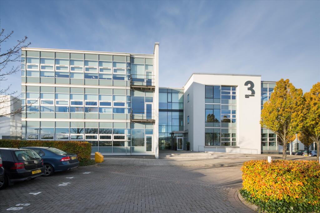 Main image of property: 3 Lochside Way, Edinburgh, Midlothian, EH12