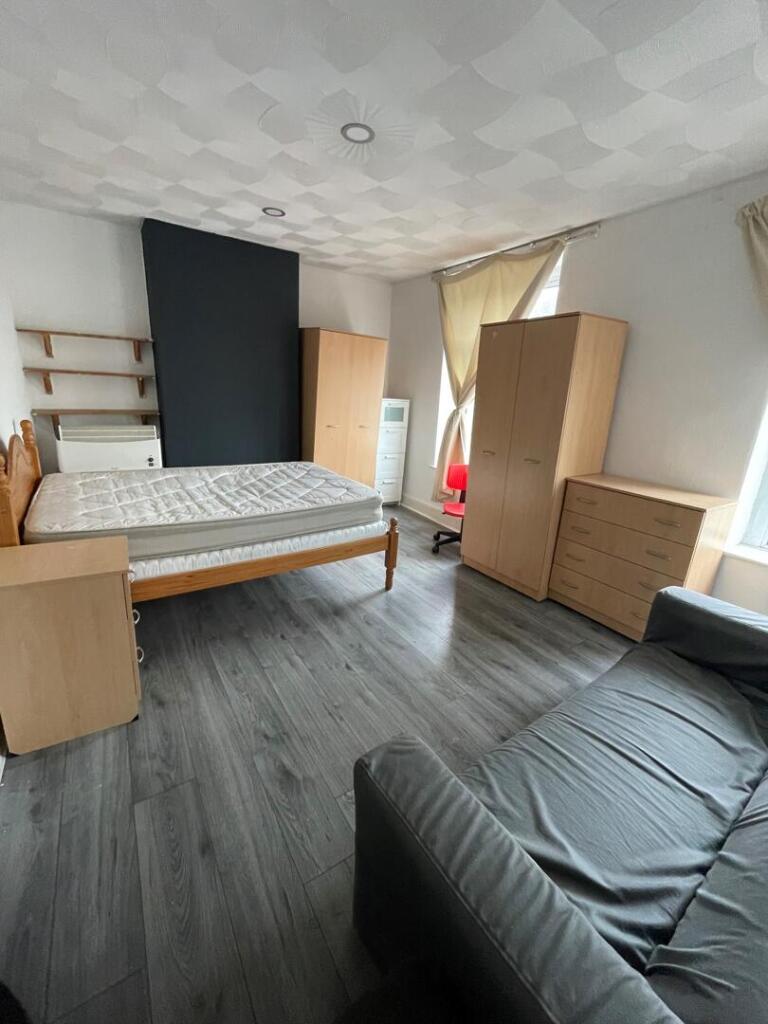 Main image of property: Llantrisant Street,Cardiff