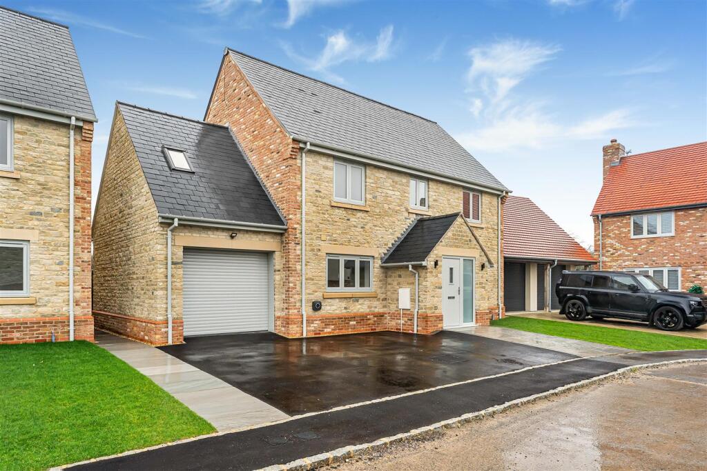 Main image of property: Home Farm Close, Ambrosden