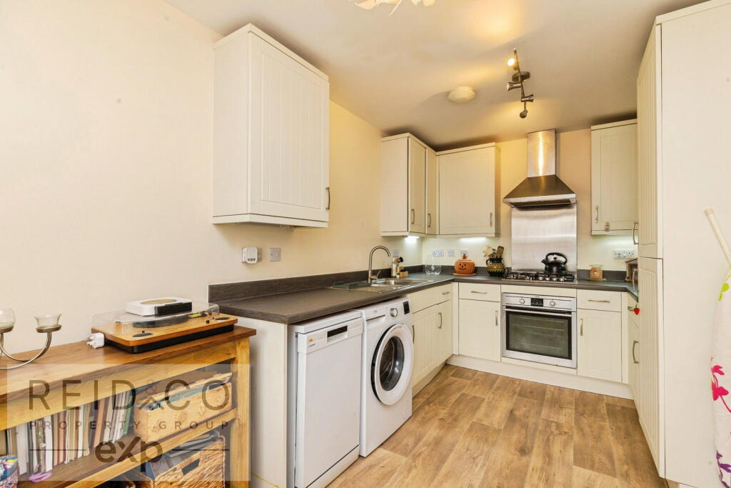House in Preston, Waterside, Lea - View 4