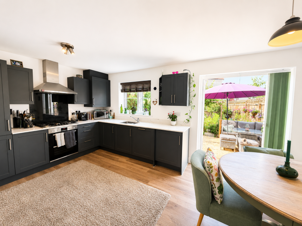 House in Taunton - View 5