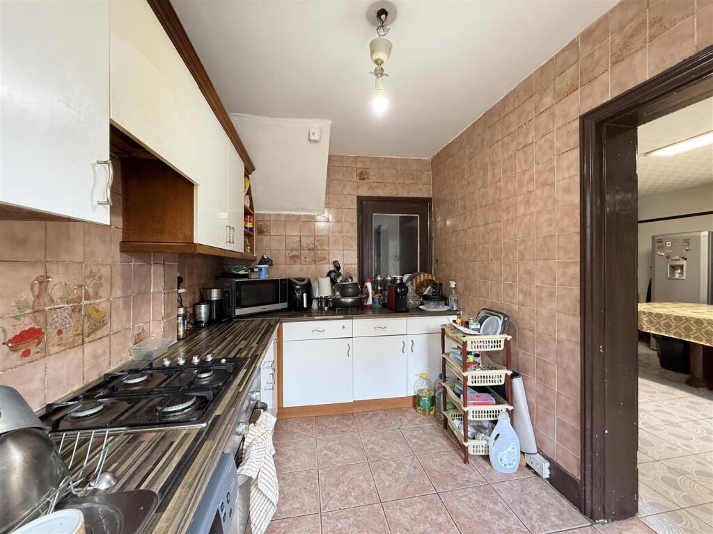 Apartment in London - View 3