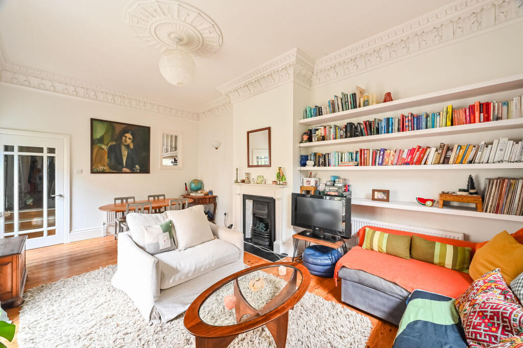 Main image of property: Gloucester Drive, Stoke Newington, London, N4