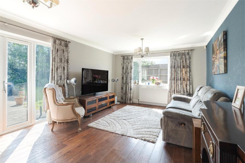 House in Hampreston, Hayes, Colehill - View 2