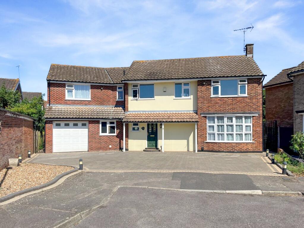 6-bed detached on Mornington Court, Bexley, Kent, DA5, £895,000