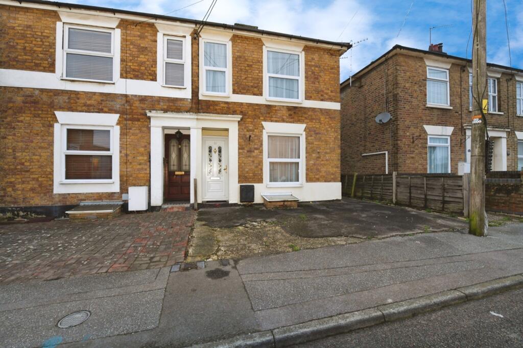 Main image of property: Albert Road, Braintree, Essex, CM7