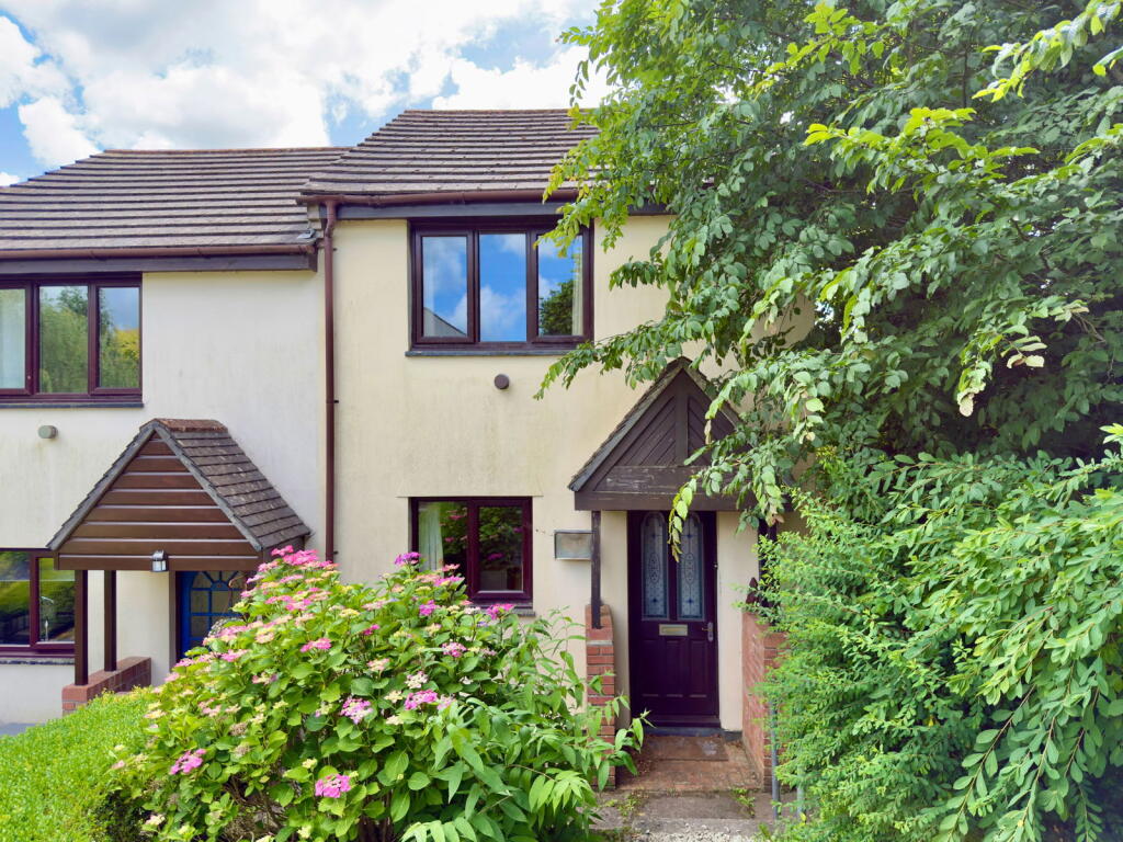 Main image of property: Fernleigh Crescent, Wadebridge PL27