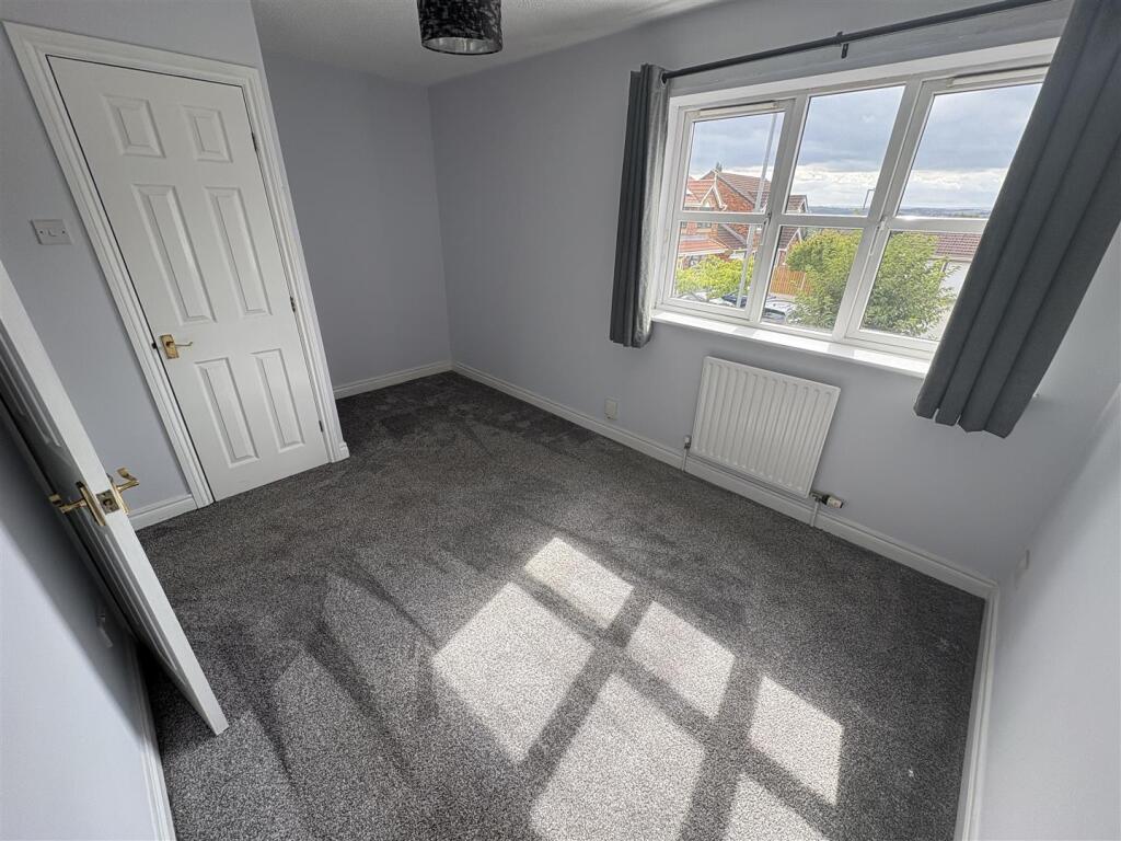House in Kirklees, West Yorkshire - View 2
