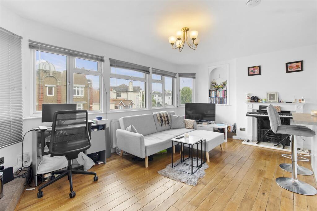 Apartment in Eastbourne, Little Chelsea, Meads - View 4
