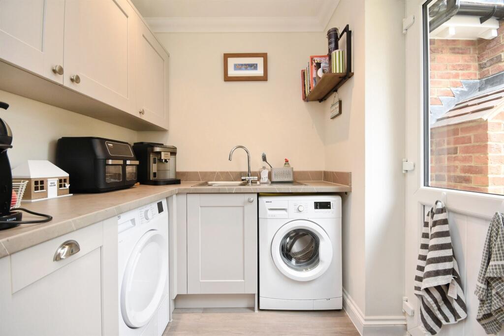 House in Colchester - View 5