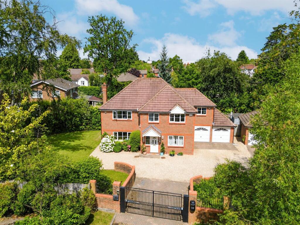 Main image of property: Winchcombe Close, Fleet