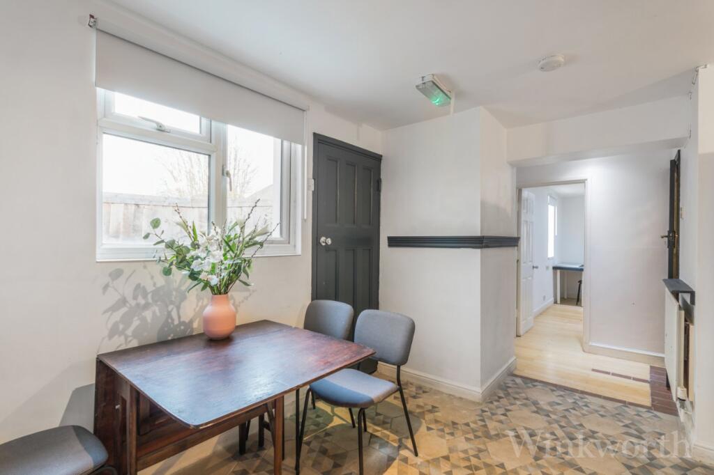 House in London - View 4
