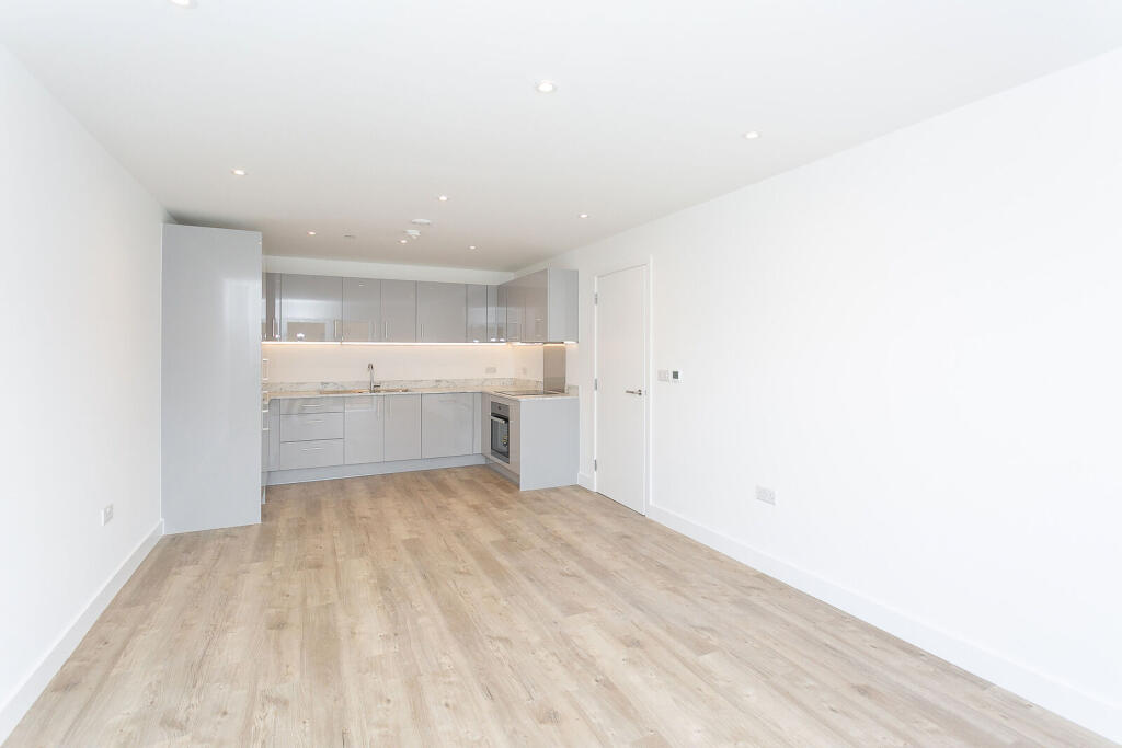 Main image of property: Augustus House, HP1, Hemel Hempstead, HP1