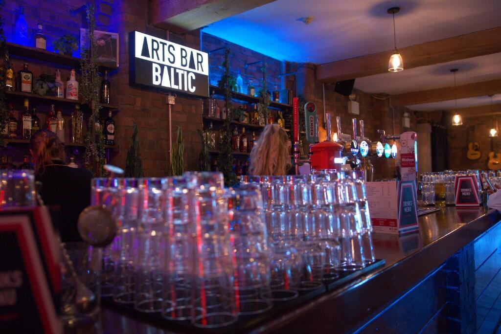 Arts Bar