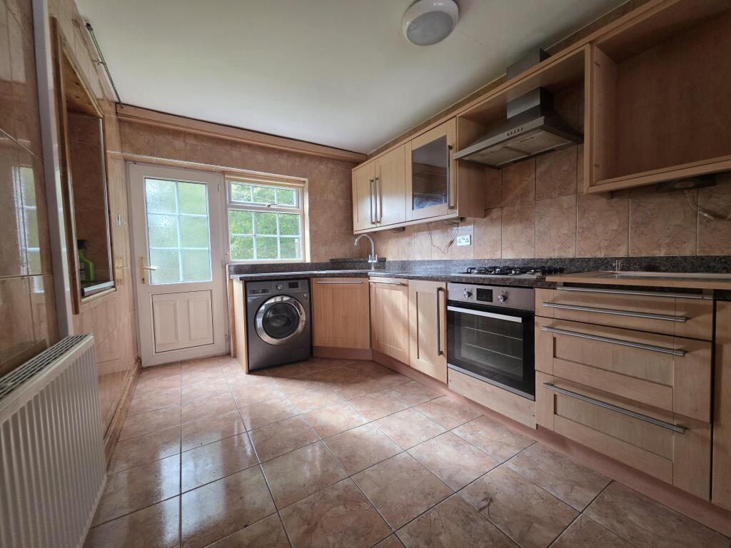 House in Wolverhampton - View 3