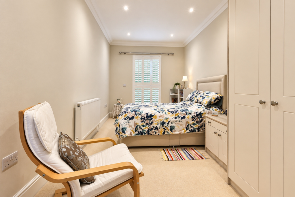 Apartment in Southall - View 5