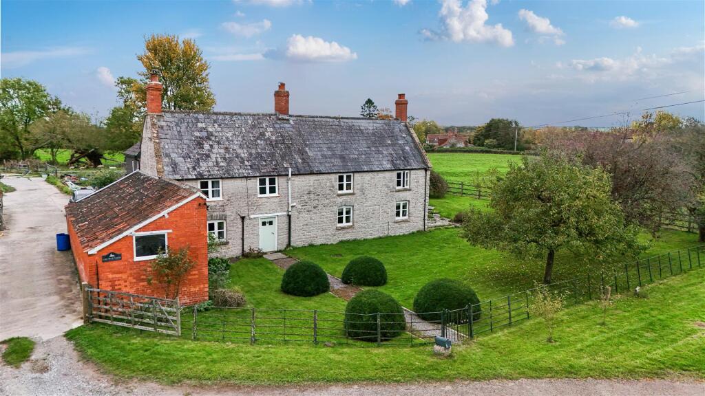 Hornblotton, Glastonbury