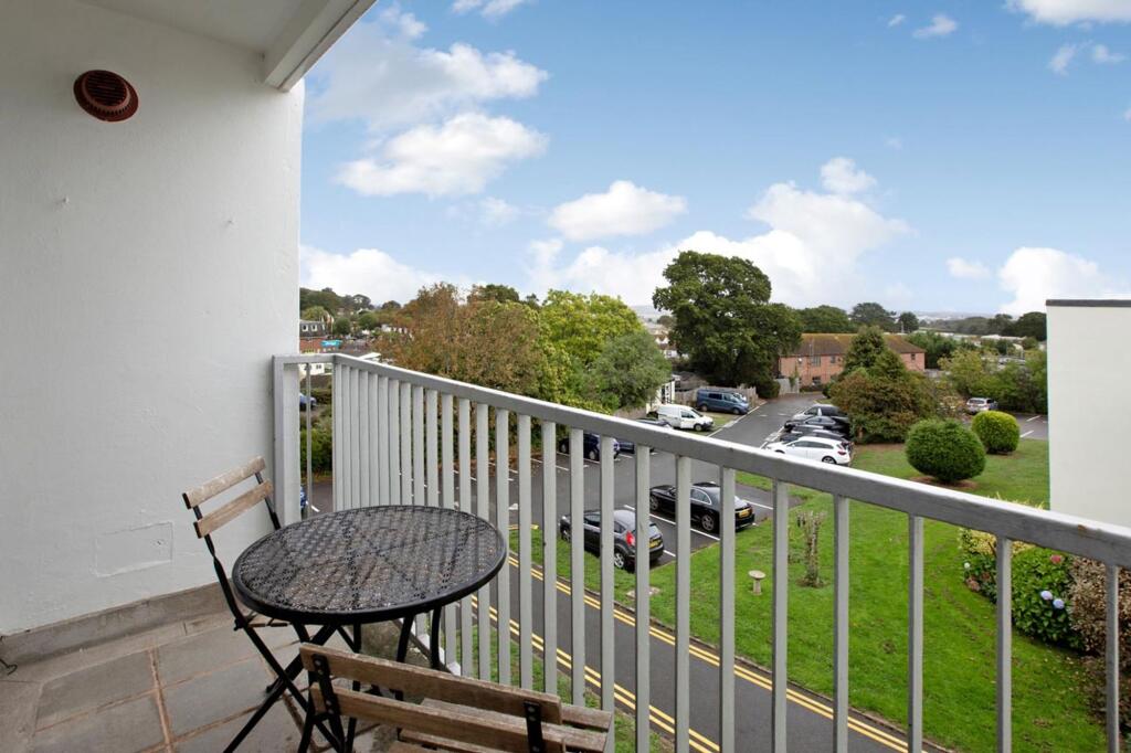 Apartment in Teignbridge, Devon - View 4