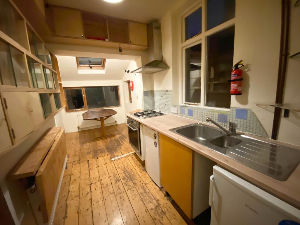 House in Manchester, Greater Manchester - View 4