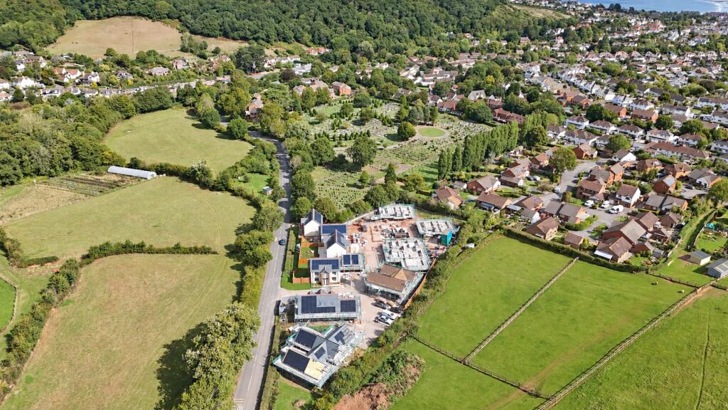 House in Minehead, Woodcombe, Somerset - View 5