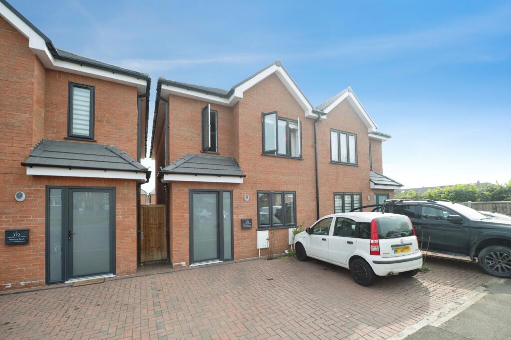 Main image of property: Havering Road, Romford, RM1