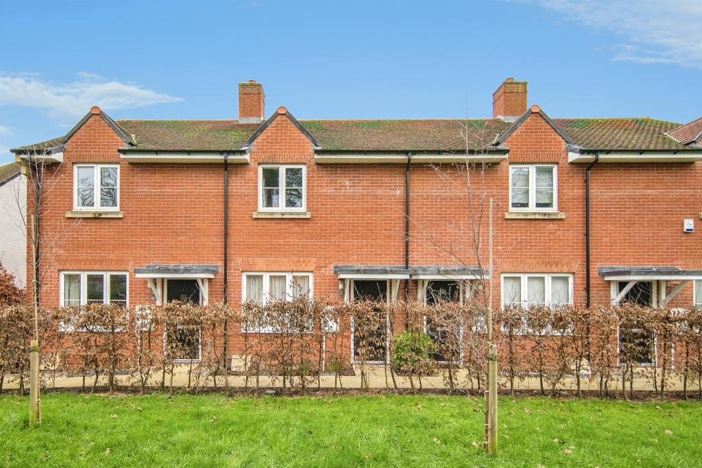 Main image of property: Willow Crescent, Colchester
