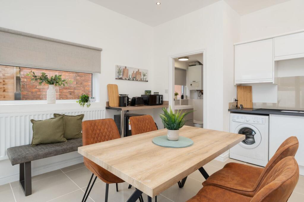 House in Preston - View 4