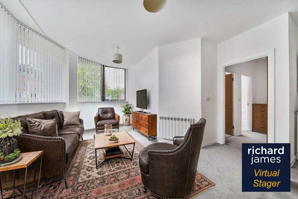 Avebury House, Westlea, Swindon, SN5 photo 3