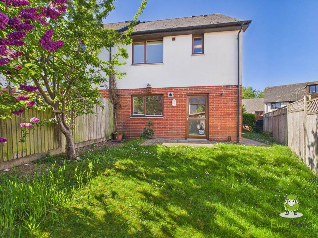 House in Basingstoke and Deane, Basingstoke - View 4