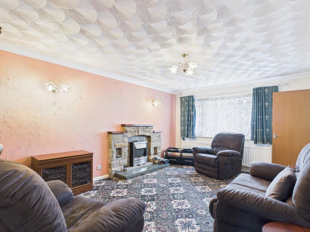 House in Stoke-on-Trent - View 4