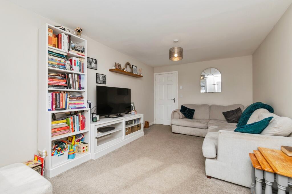 Manor Drive, Durham, DH7 photo 3