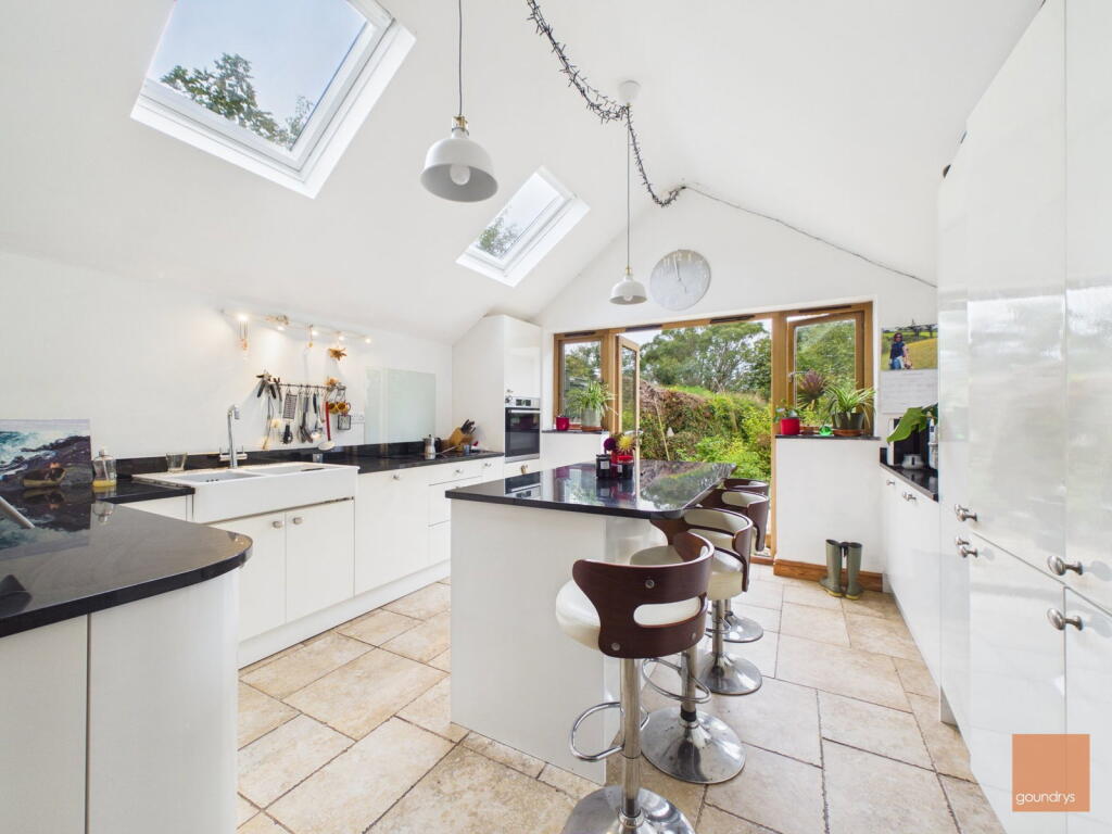 House in Truro, Carharrack - View 4