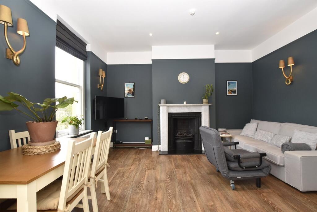 Apartment in Bath - View 4