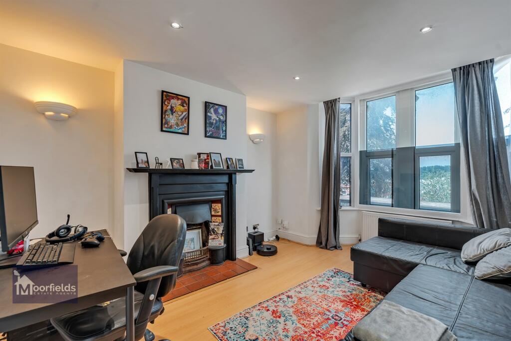 Apartment in Bristol - View 2